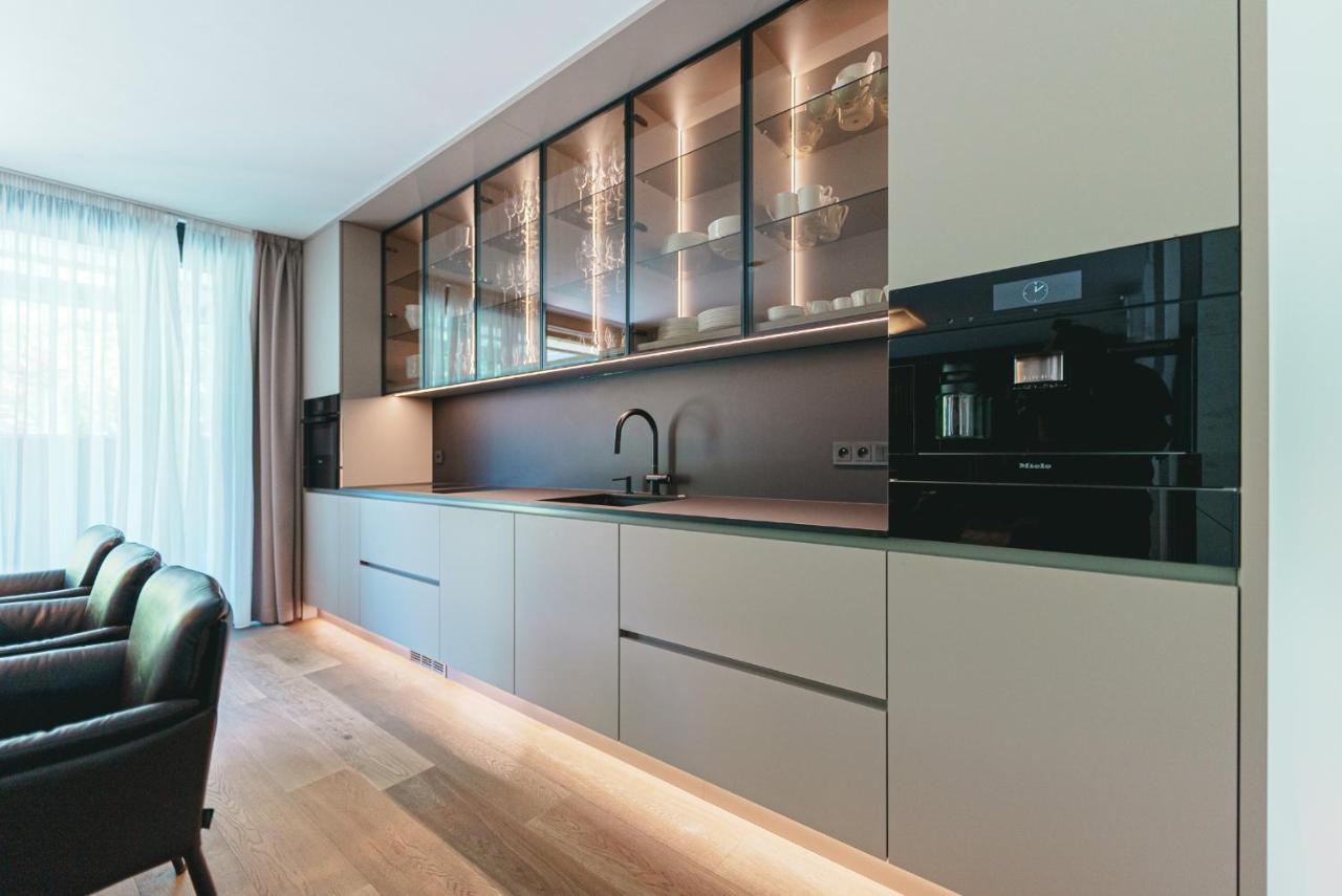 Prague Days - Stylish Apartments With Terrace - Parking - Quiet Area Exteriér fotografie