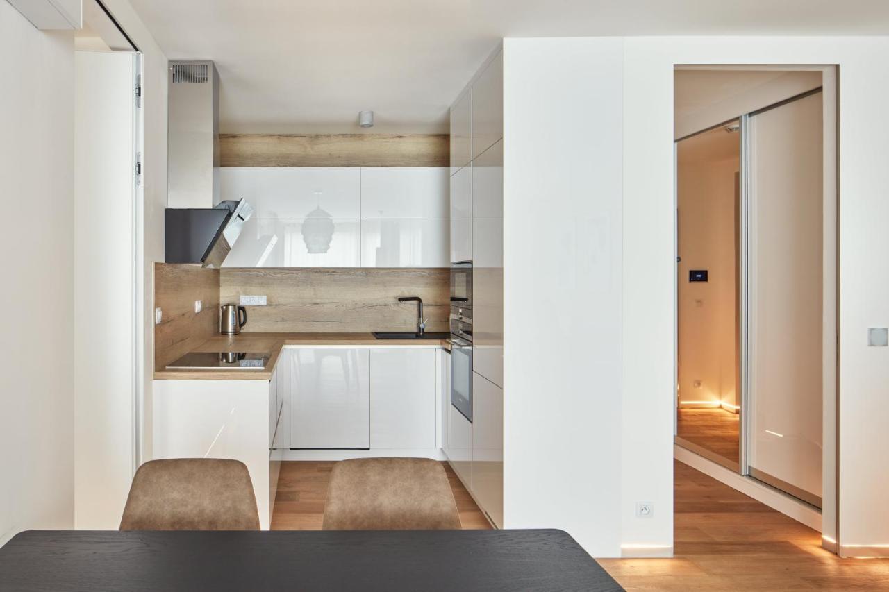 Prague Days - Stylish Apartments With Terrace - Parking - Quiet Area Exteriér fotografie
