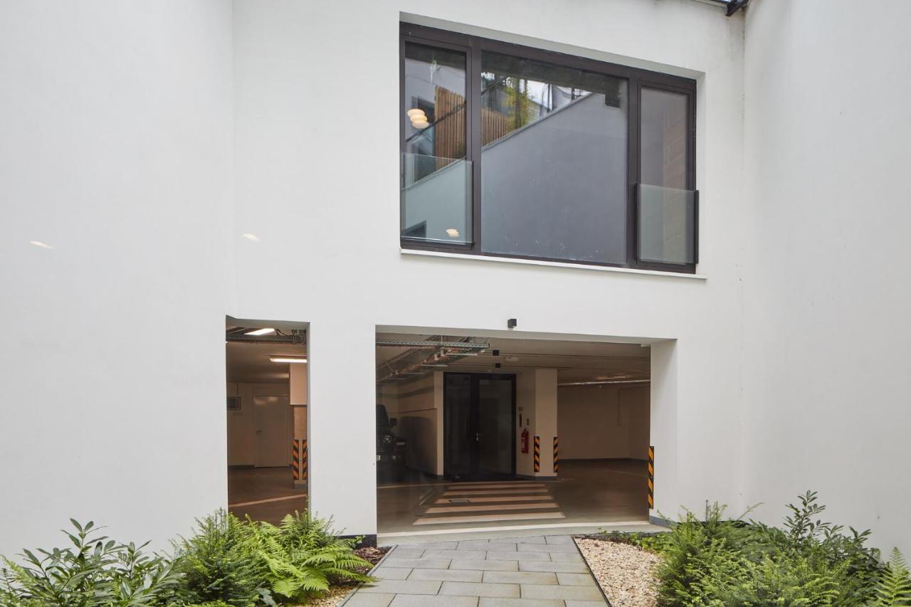 Prague Days - Stylish Apartments With Terrace - Parking - Quiet Area Exteriér fotografie